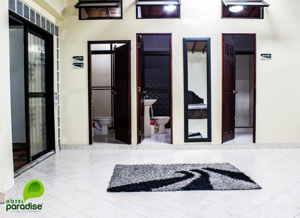 Hotel Paradise La 33