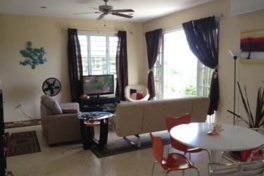 Mango Hill Retreat