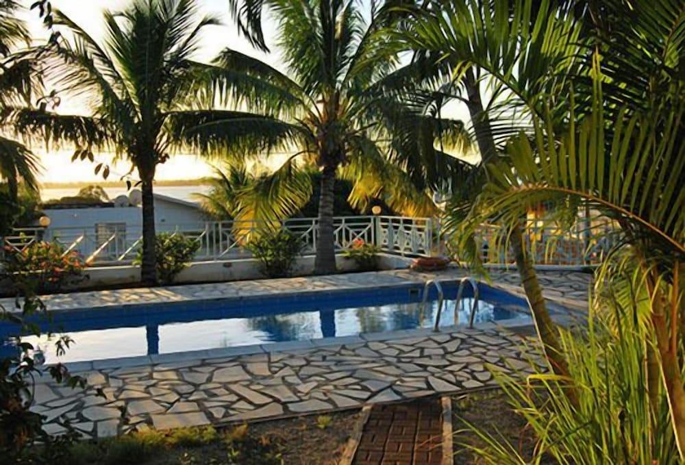 Marisa Residences