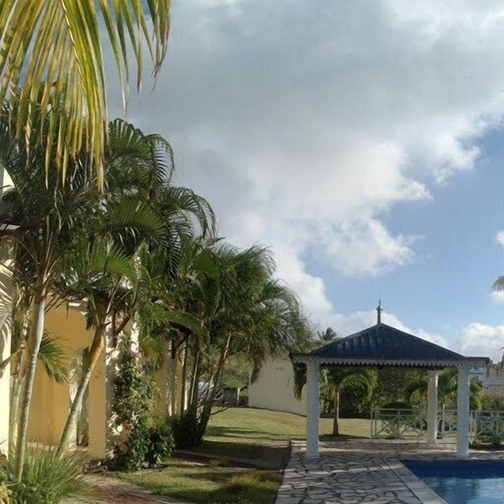 Marisa Residences