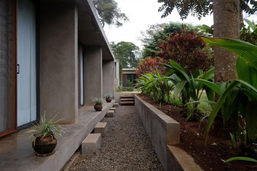 Kaliwa Lodge