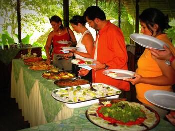 Amazon Eco Tours & Lodge