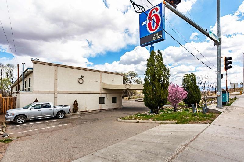 Motel 6 Espanola
