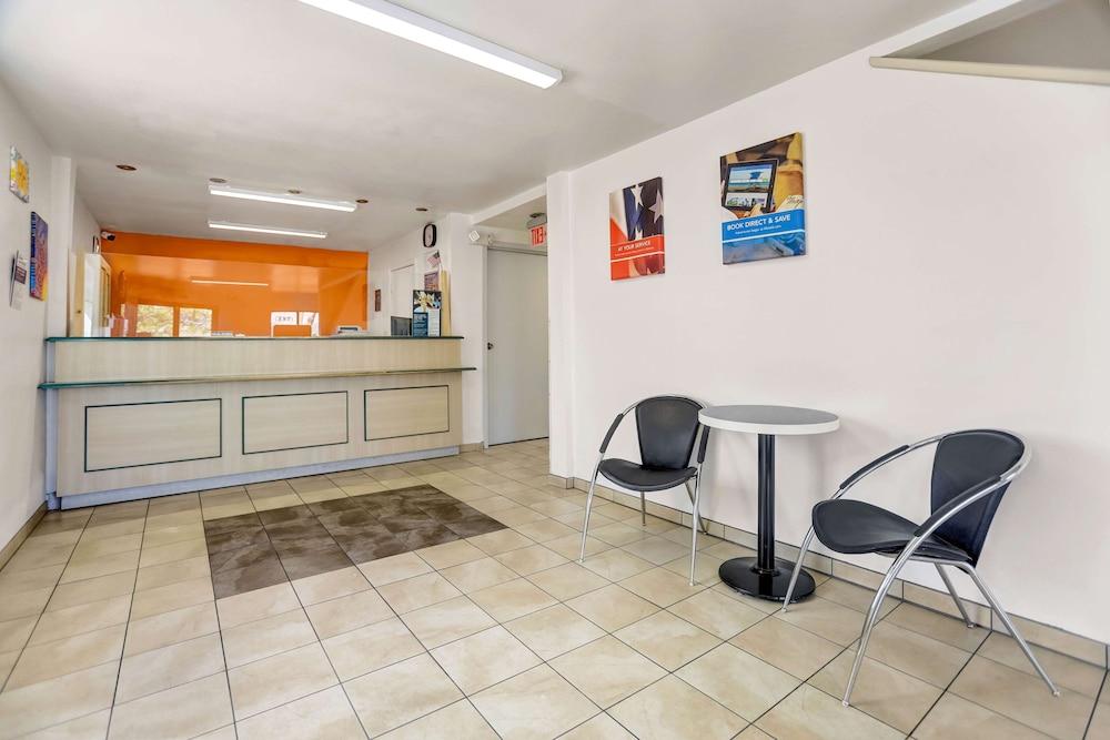 Motel 6 Espanola