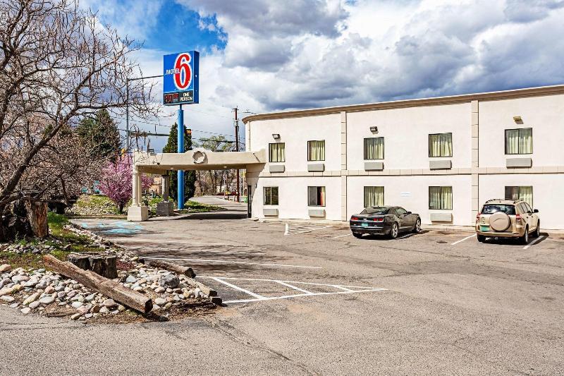 Motel 6 Espanola