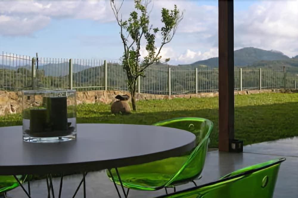 Casa Amanecer B & B