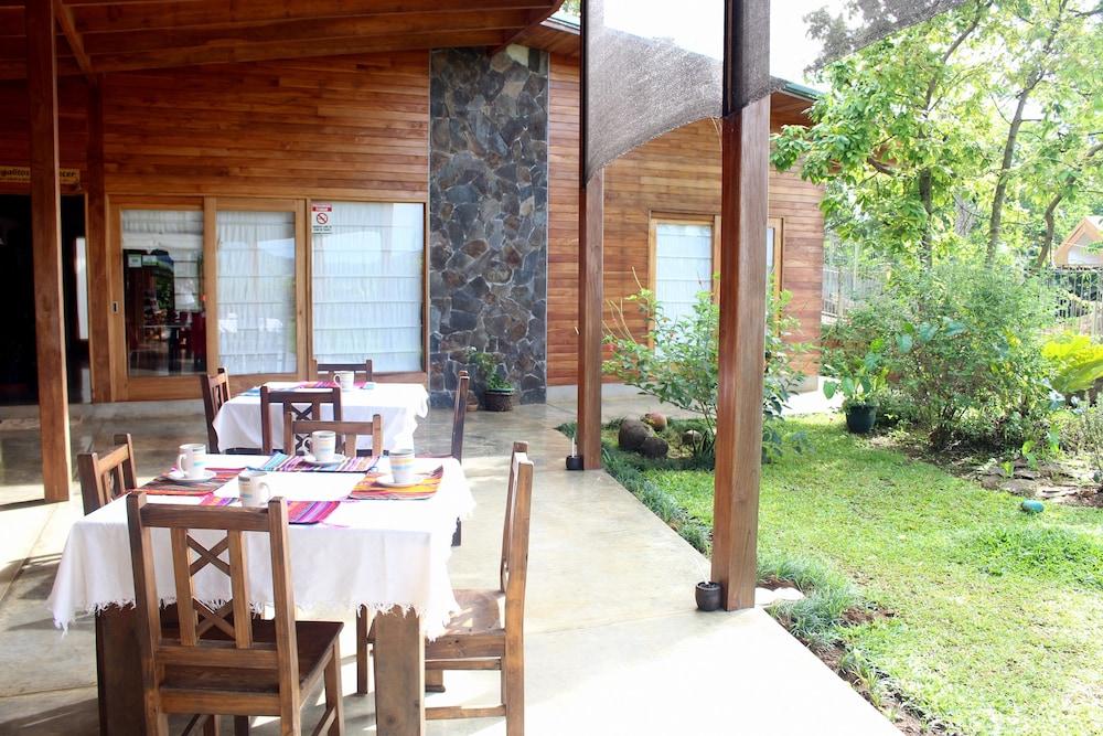 Casa Amanecer B & B