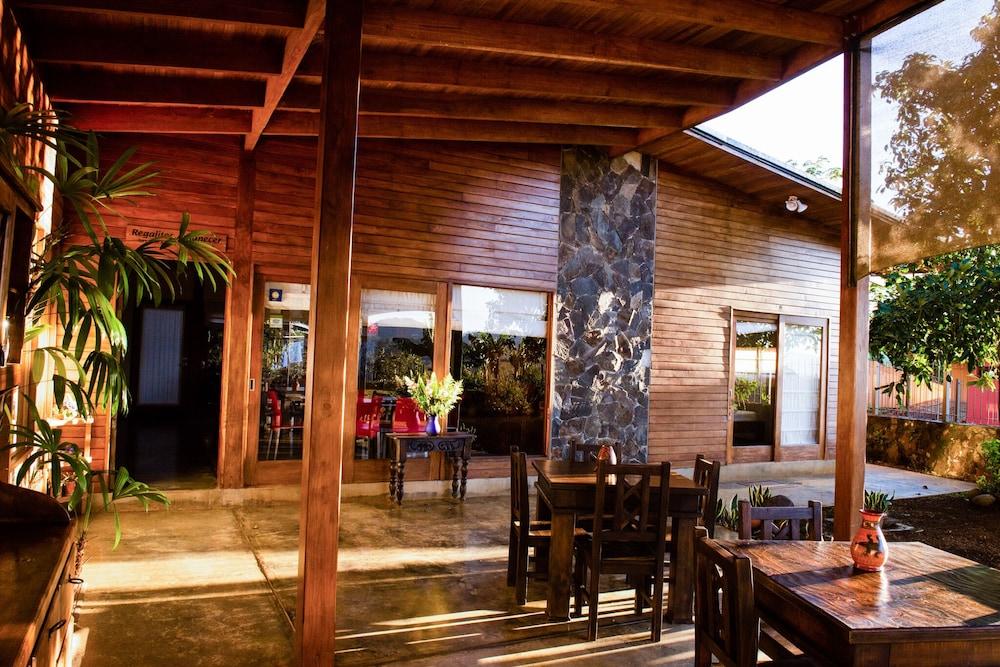 Casa Amanecer B & B