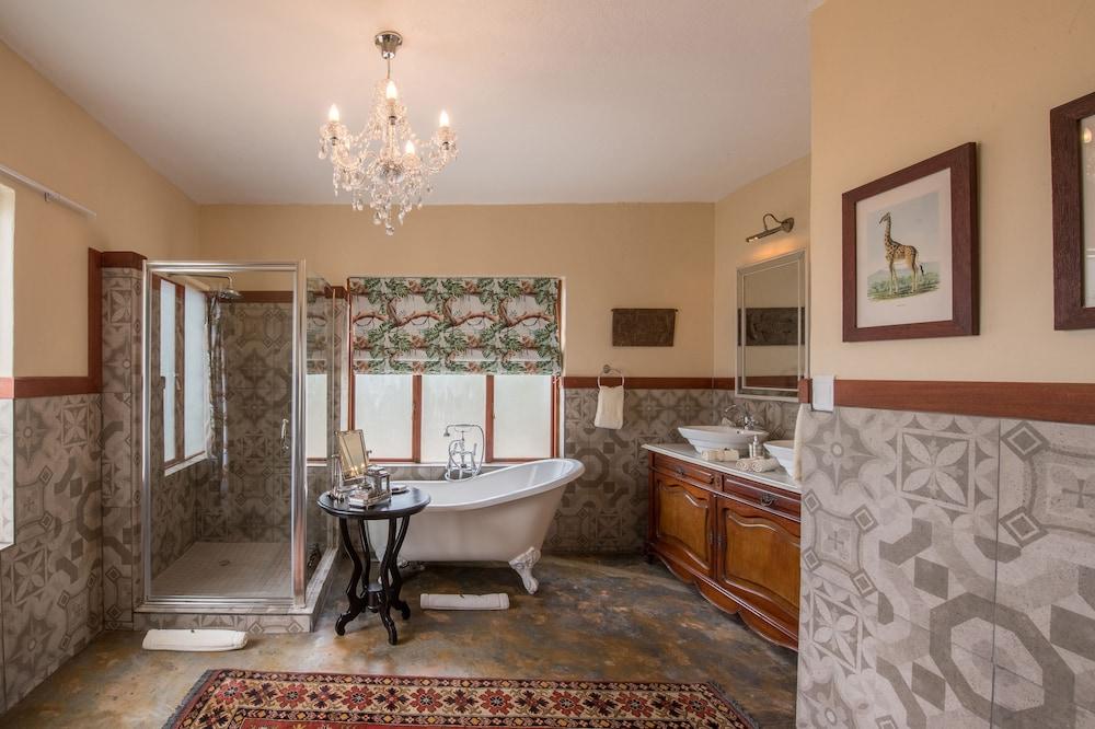 Tintswalo Safari Lodge & Manor House