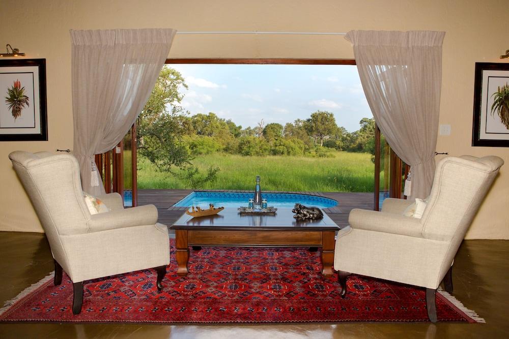 Tintswalo Safari Lodge & Manor House