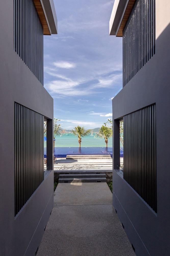 X10 Seaview Suites at Panwa Beach