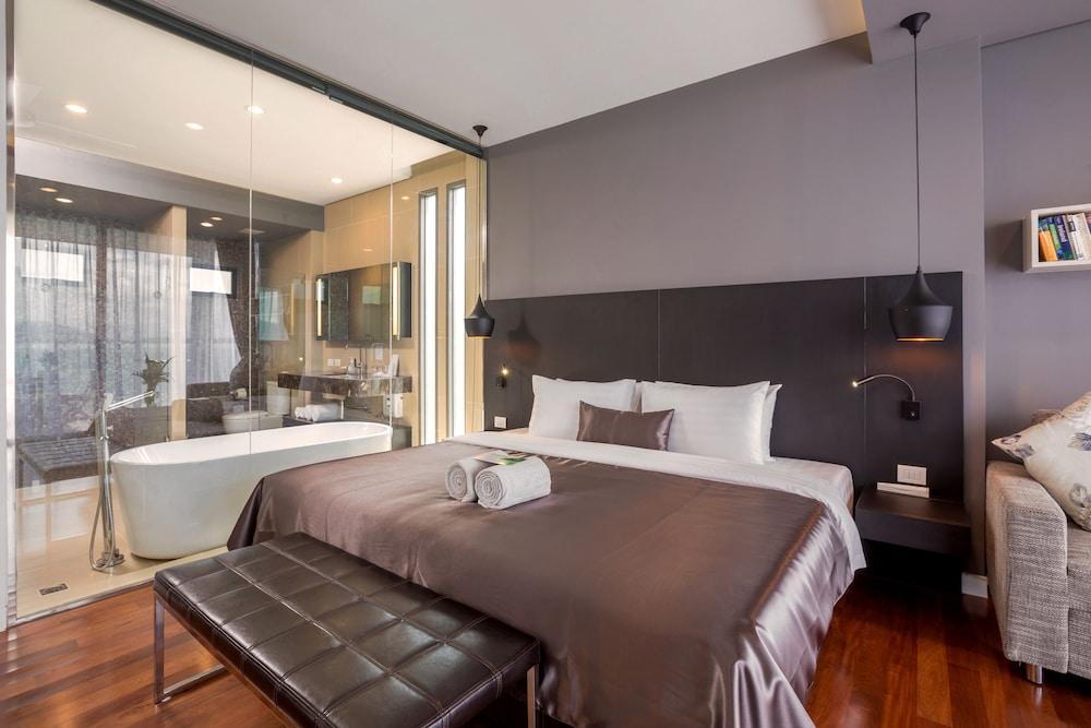 X10 Seaview Suites at Panwa Beach