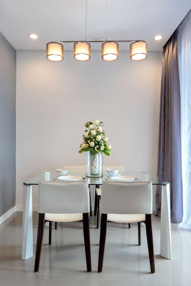X10 Seaview Suites at Panwa Beach