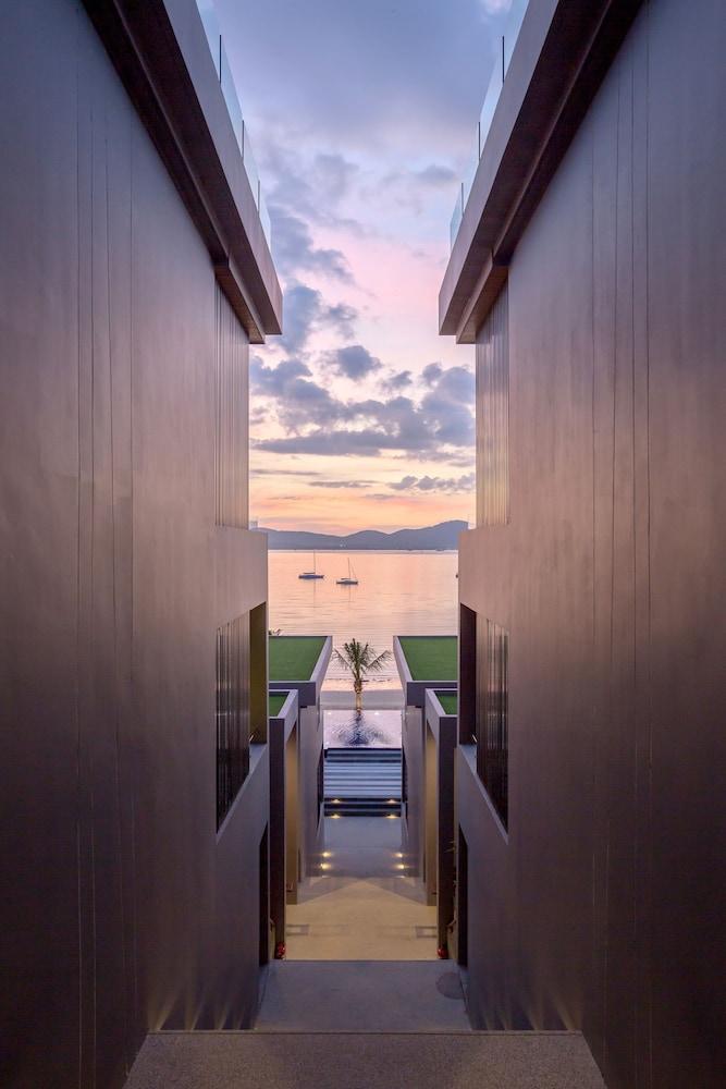 X10 Seaview Suites at Panwa Beach