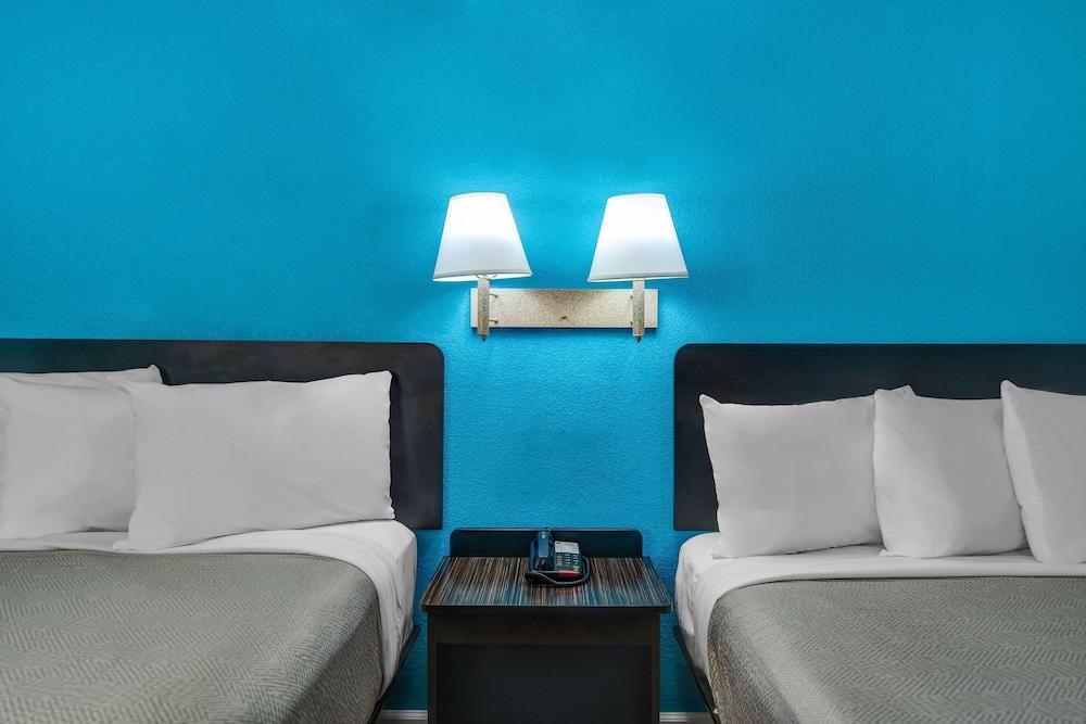 Motel 6 Norcross
