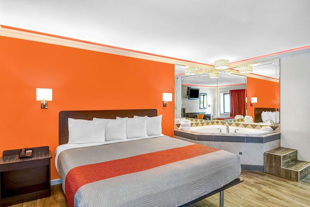 Motel 6 Norcross