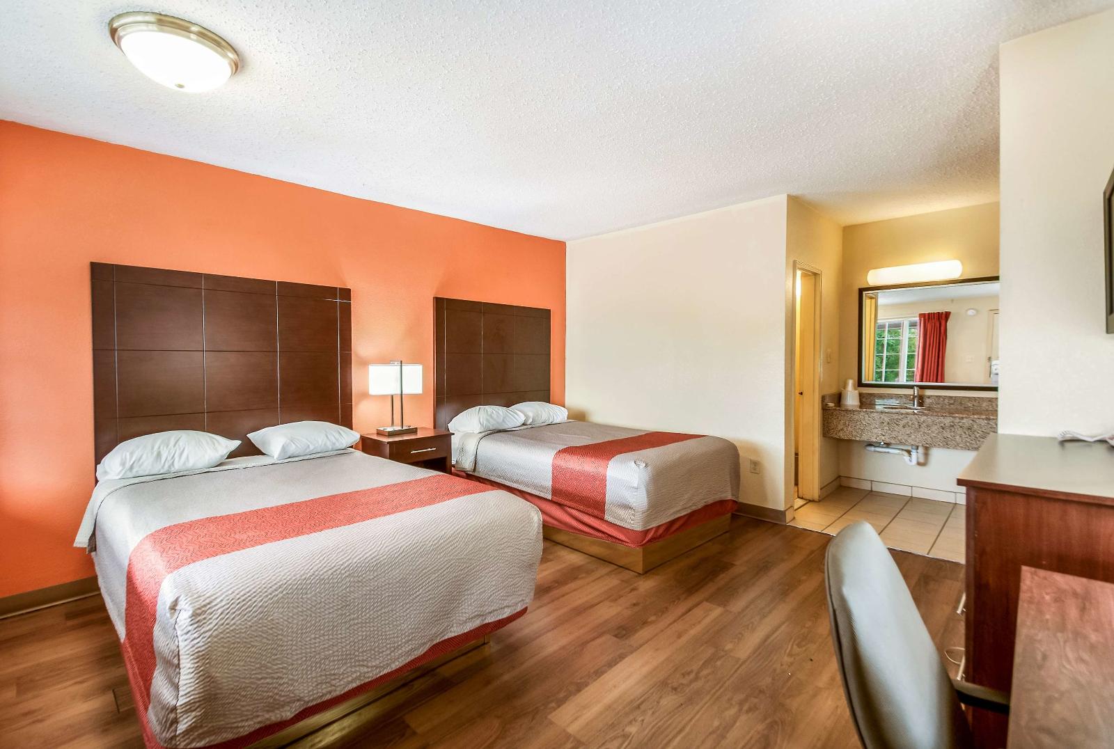 Motel 6 Washington DC Convention Center