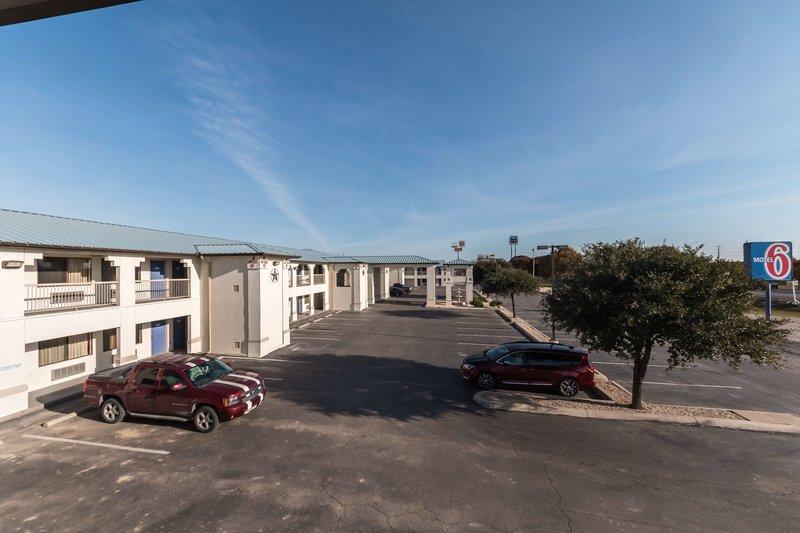 Motel 6 Deming