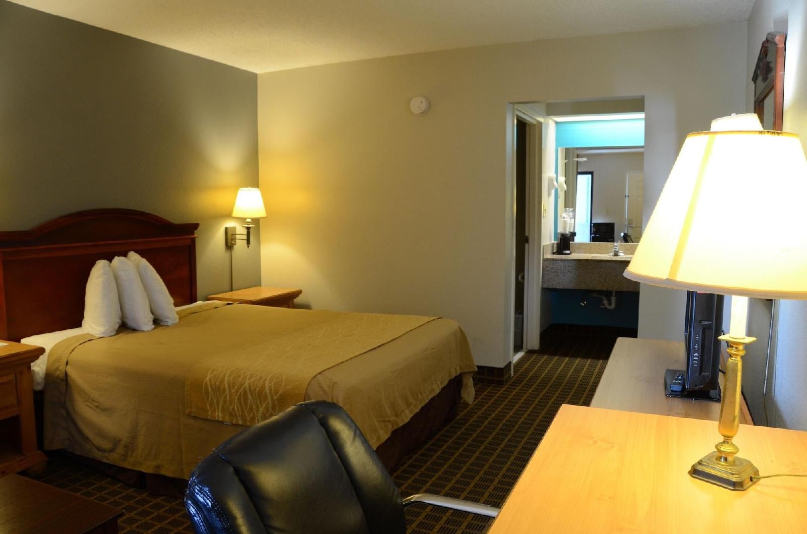 GuestHouse  Clarksville