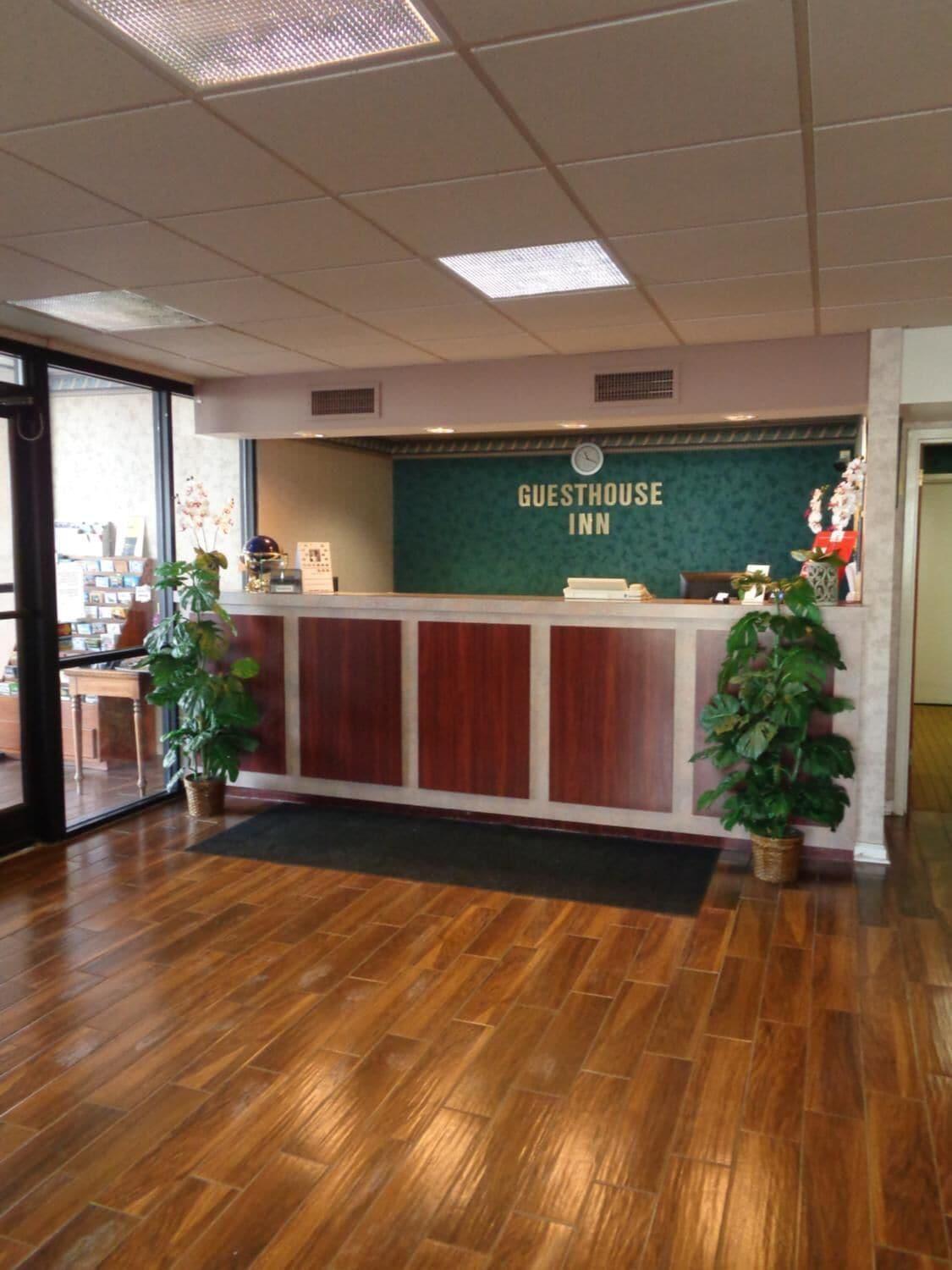 GuestHouse  Clarksville
