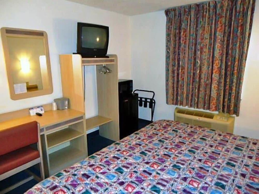 Motel 6 Gordonville