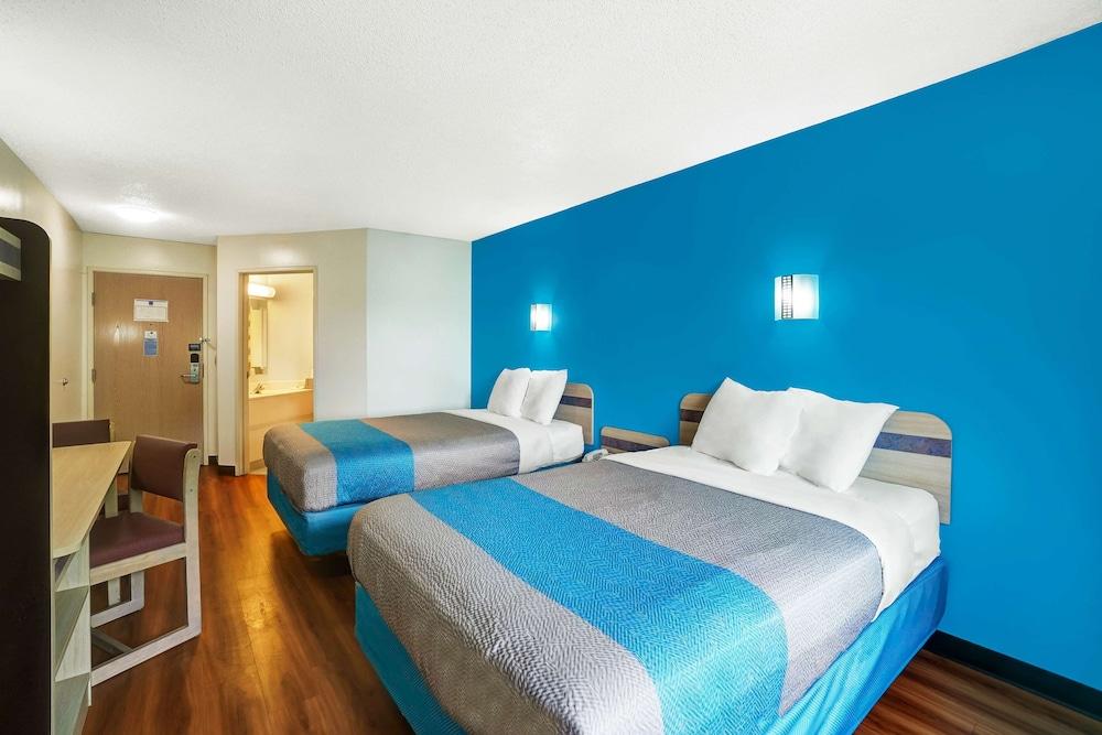 Motel 6 Gordonville