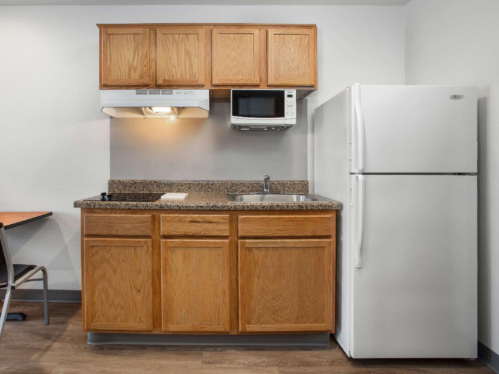 WoodSpring Suites Panama City