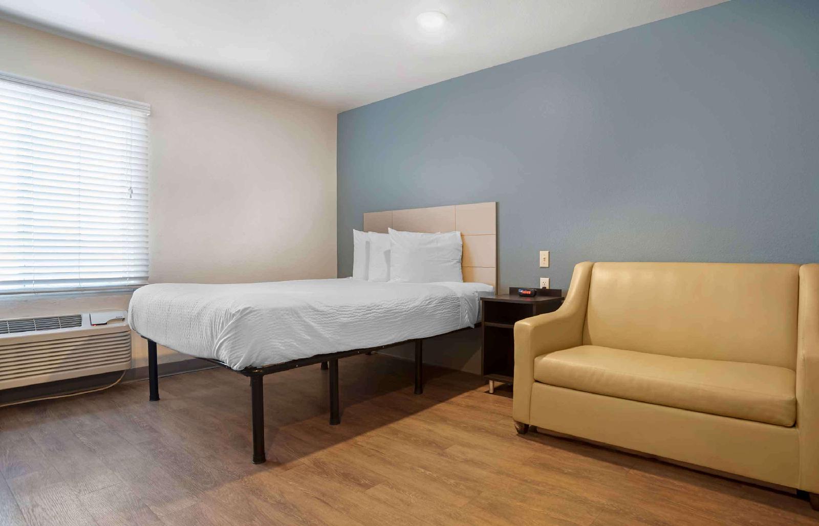 WoodSpring Suites Panama City