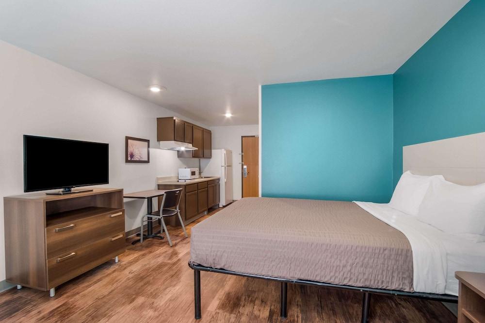 Woodspring Suites North Charleston