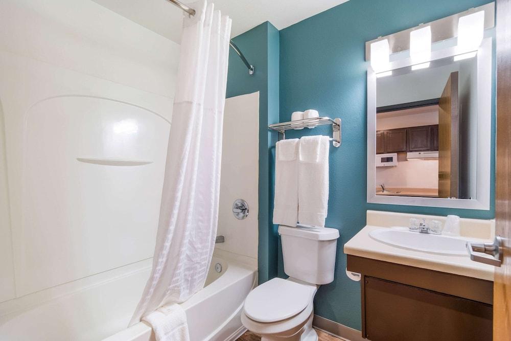 Woodspring Suites North Charleston