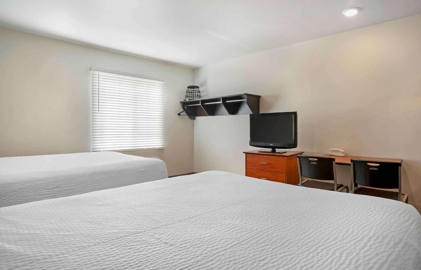 WoodSpring Suites Pensacola Northwest