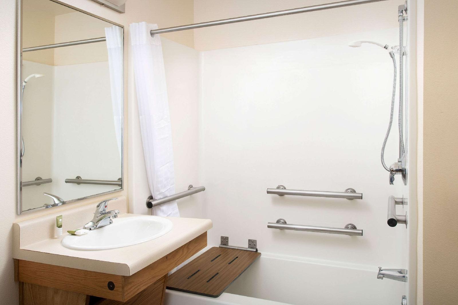 WoodSpring Suites Pensacola Northwest