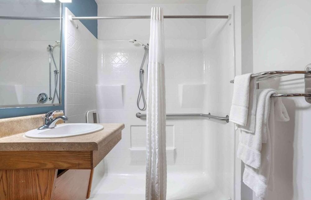 WoodSpring Suites Phoenix Peoria