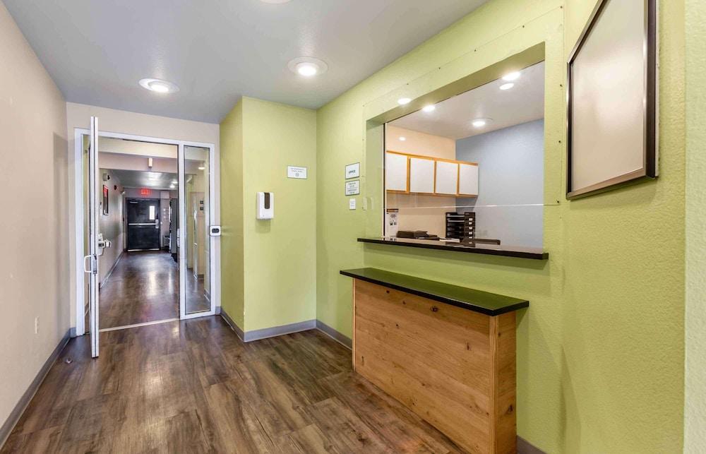 WoodSpring Suites Phoenix Peoria