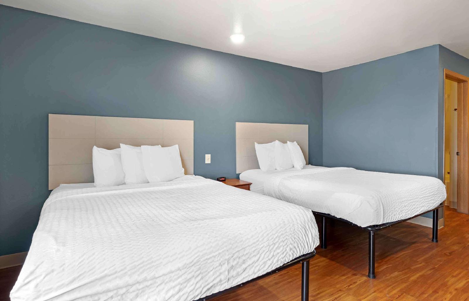 WoodSpring Suites Wichita Airport