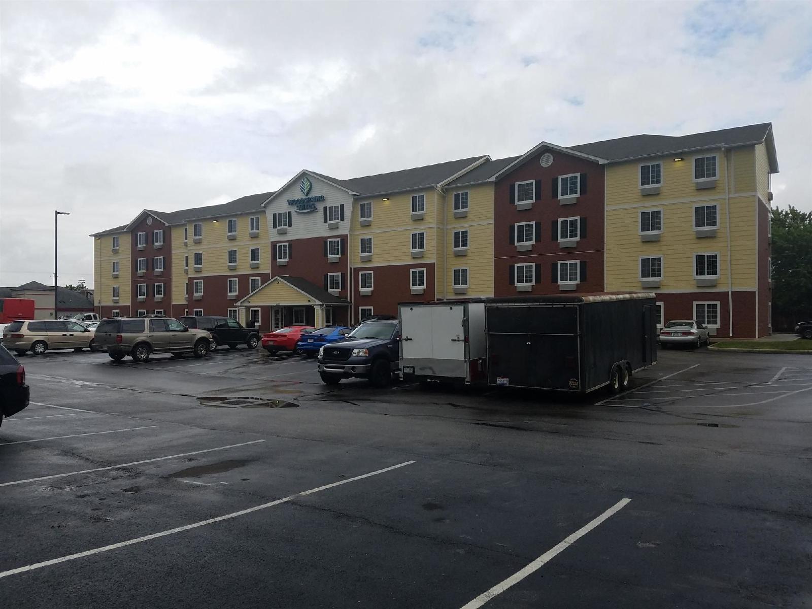 WoodSpring Suites Cincinnati Sharonville