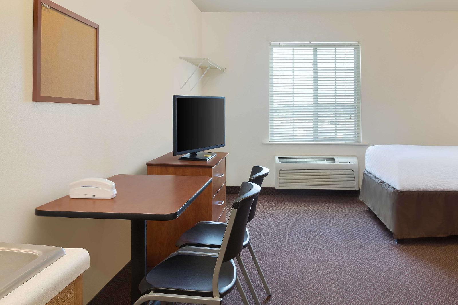 WoodSpring Suites Tyler