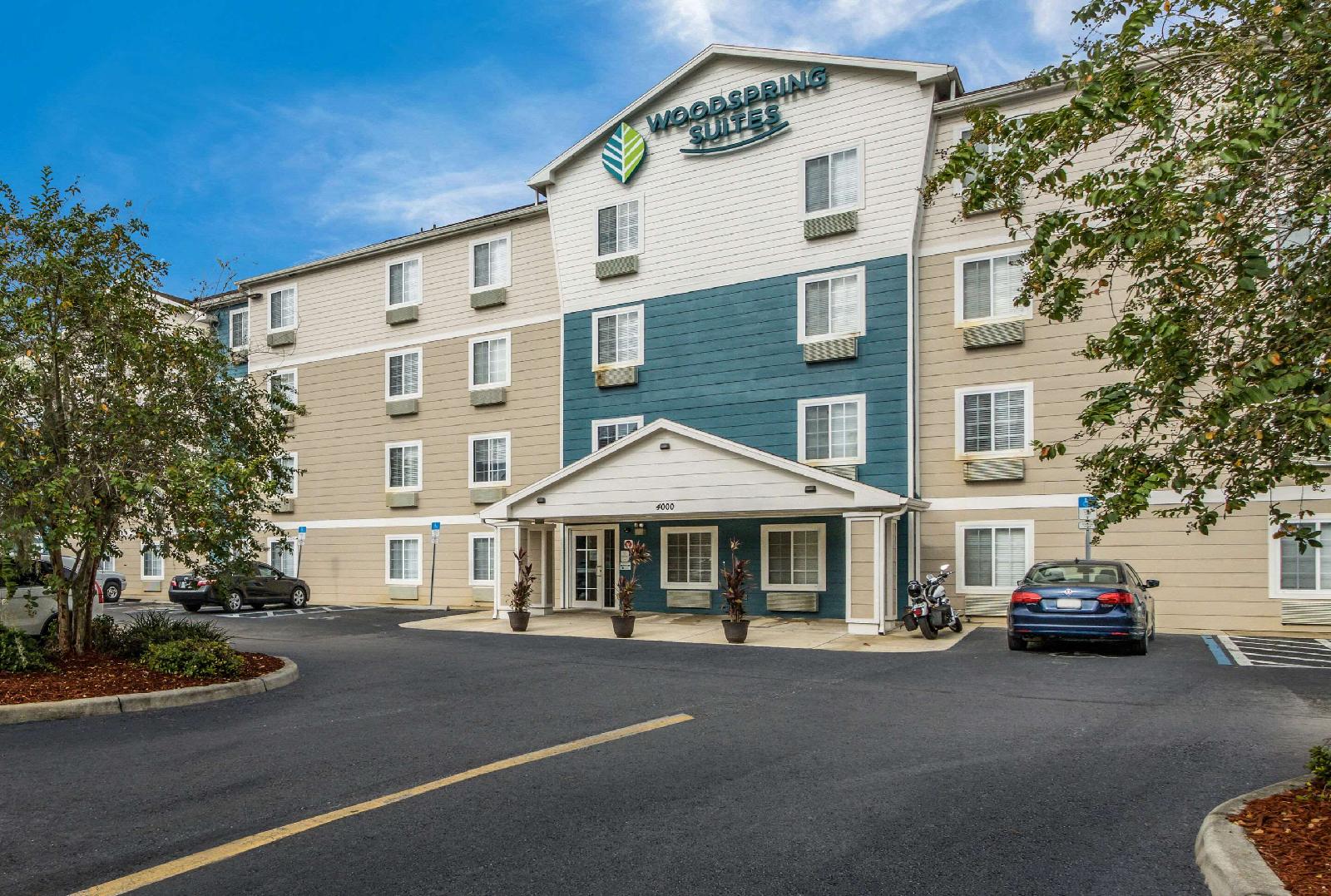 WoodSpring Suites Lakeland