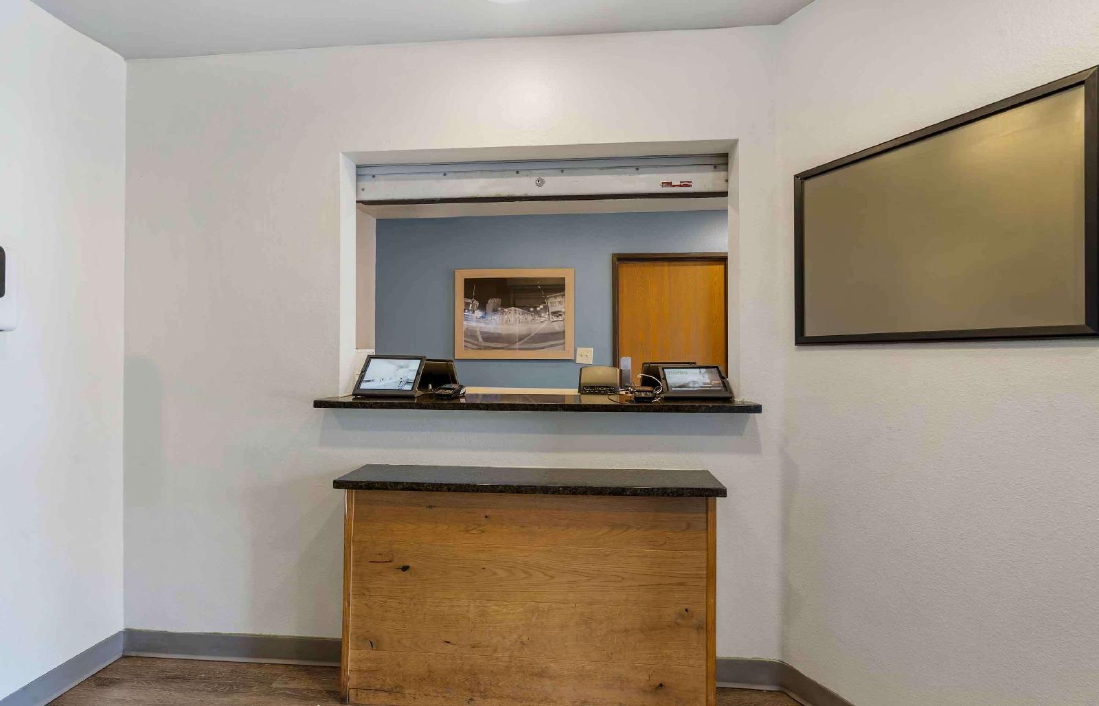 WoodSpring Suites Lakeland
