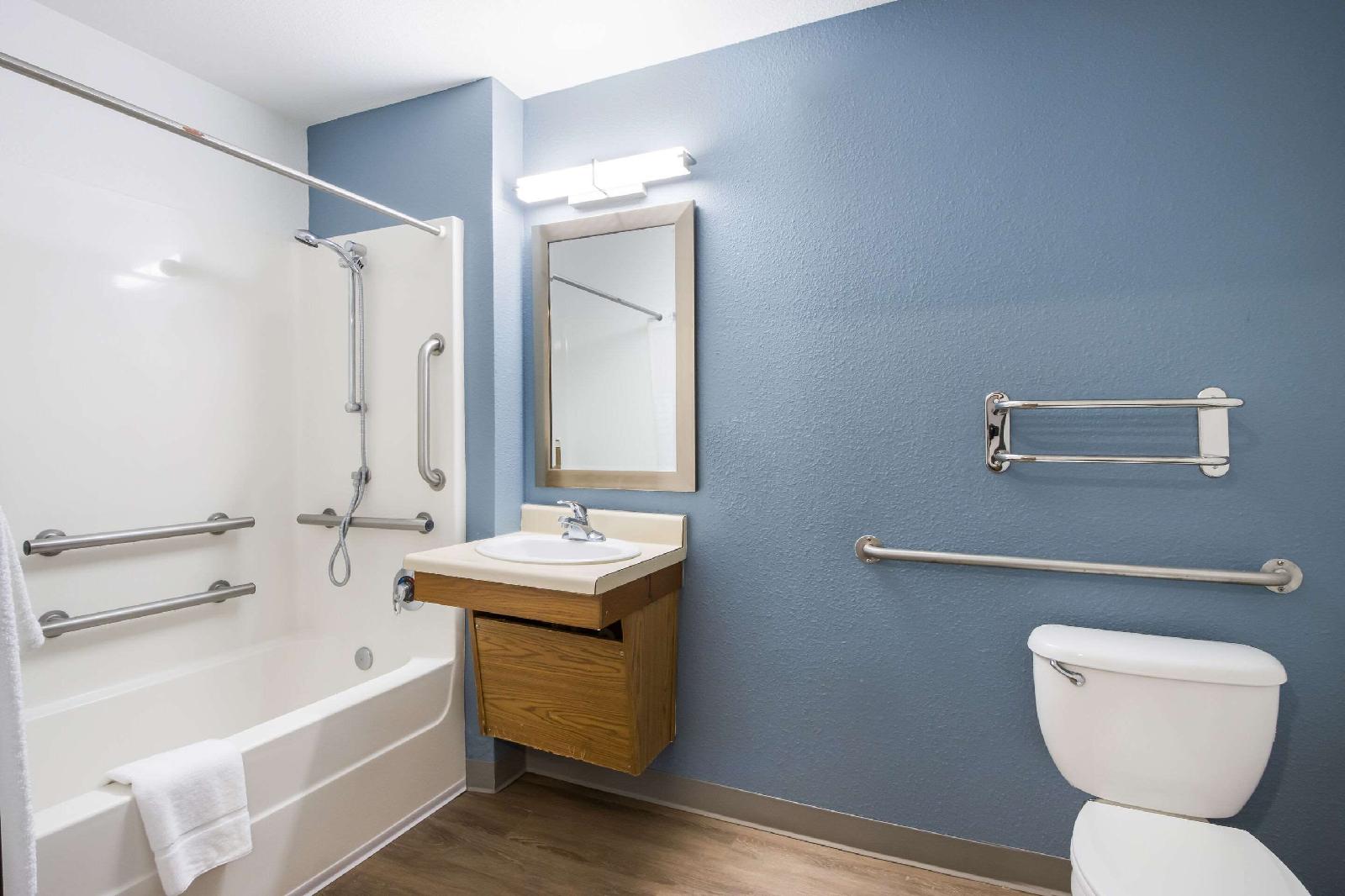 WoodSpring Suites Lakeland