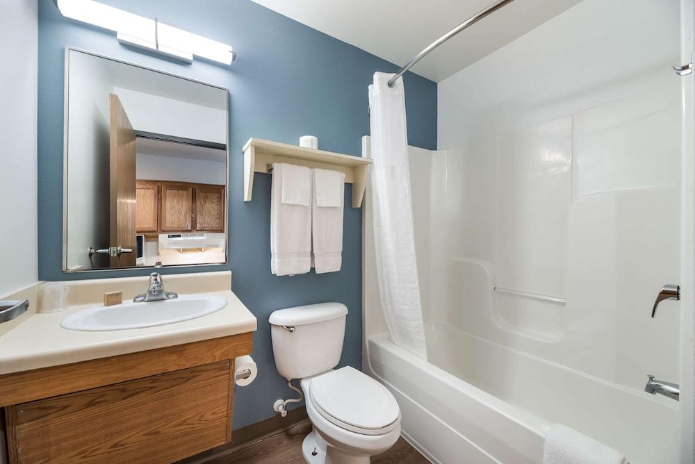 WoodSpring Suites Loveland