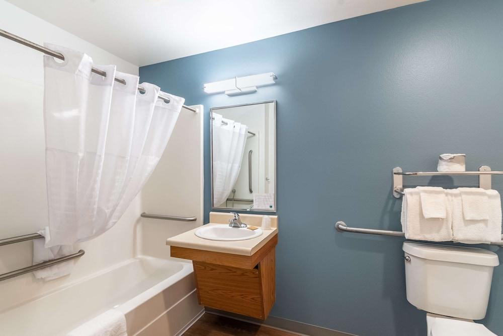 WoodSpring Suites Loveland