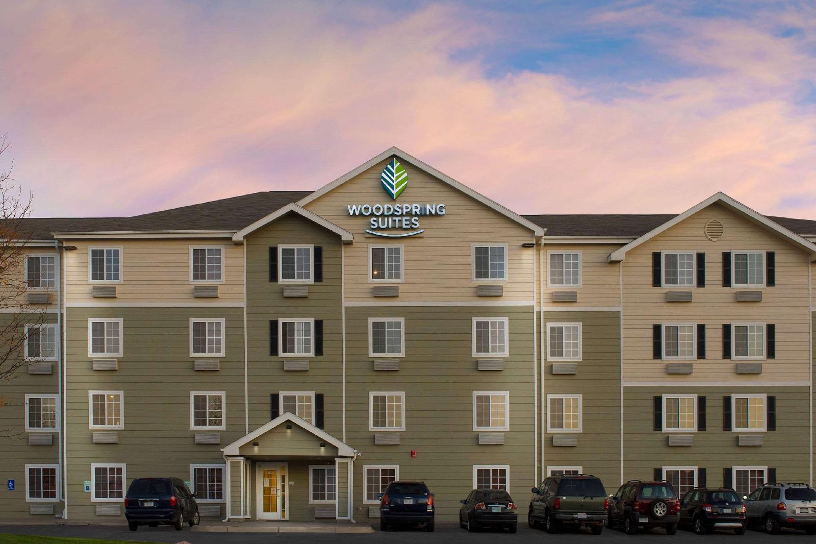 WoodSpring Suites Omaha