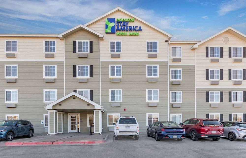 WoodSpring Suites Omaha