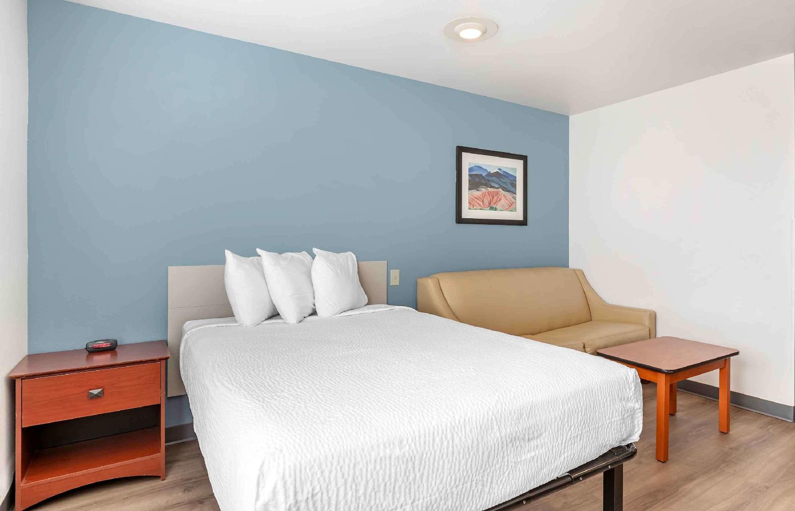 WoodSpring Suites Omaha
