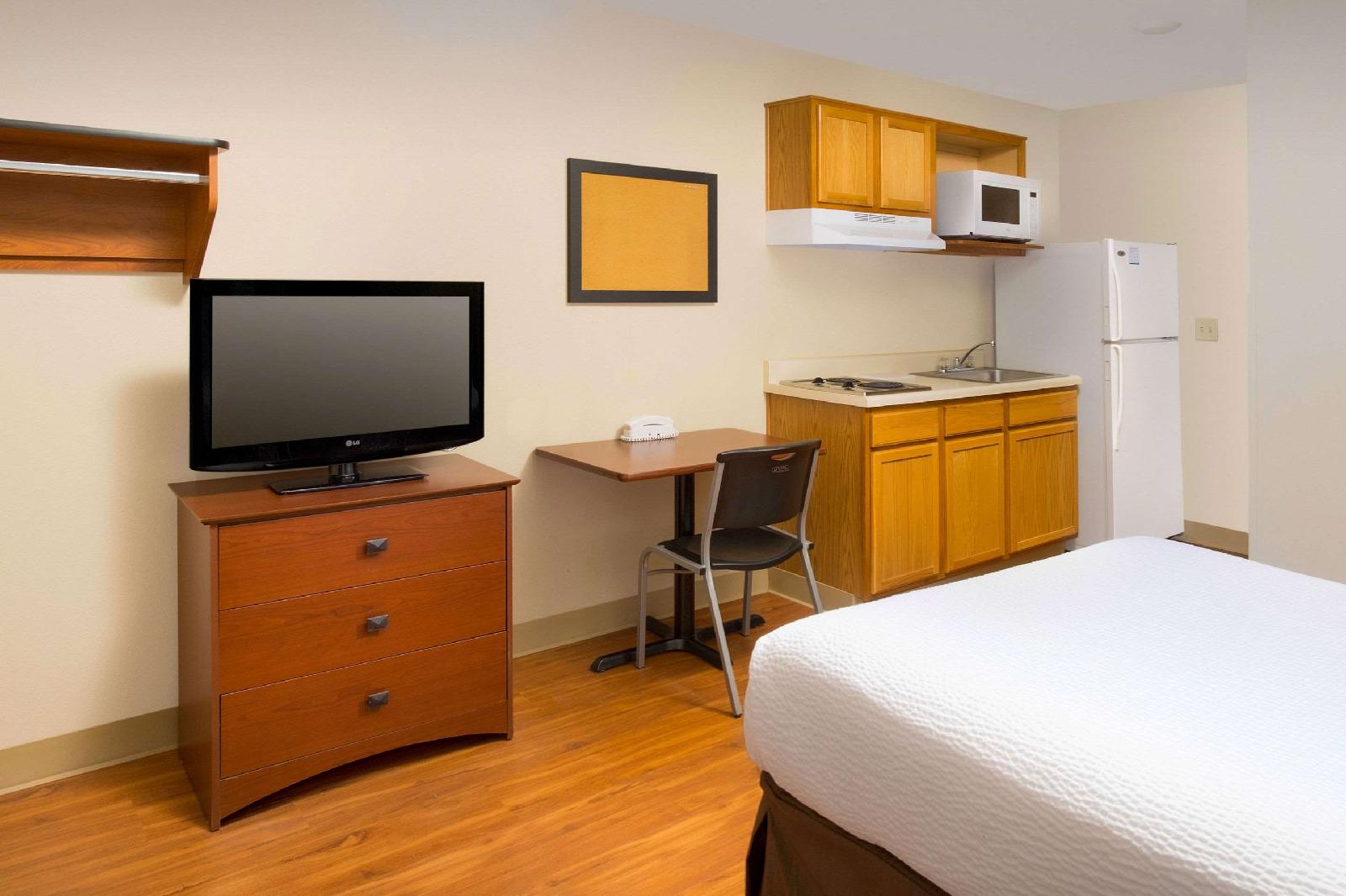 WoodSpring Suites Omaha