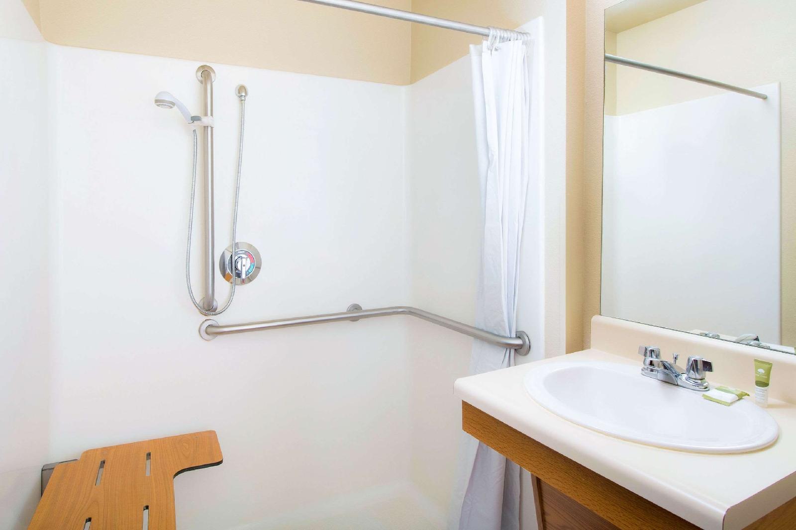 WoodSpring Suites Omaha