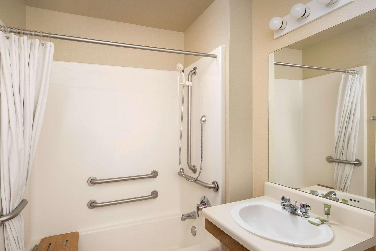 WoodSpring Suites Omaha
