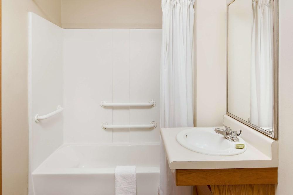 WoodSpring Suites Wilmingtonton