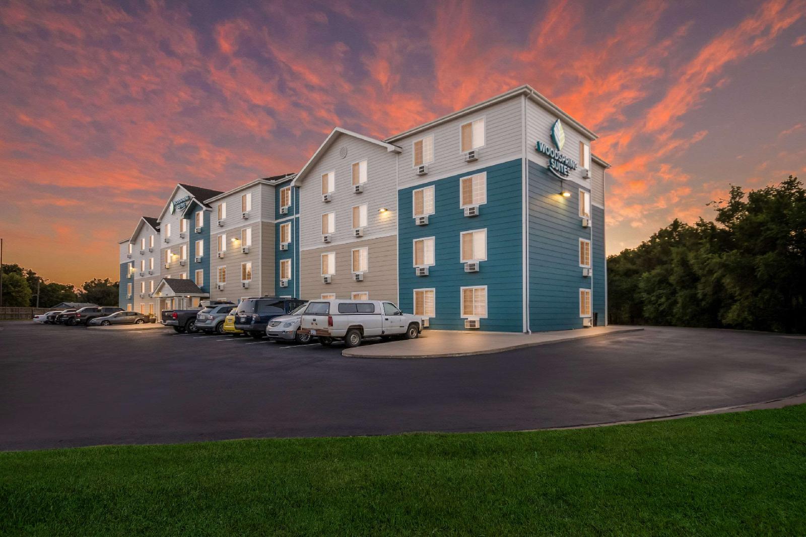 Value Place Wichita South